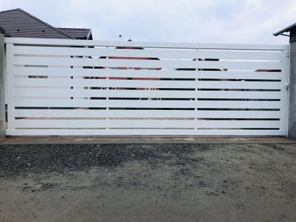 Aluminijumske klasične klizne kapije sa šinom na podu