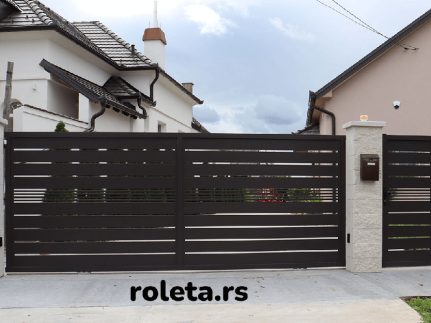 klizna kapija, Aluminijumske klizne kapije sa šinom na podu, klizne kapije sa motorom